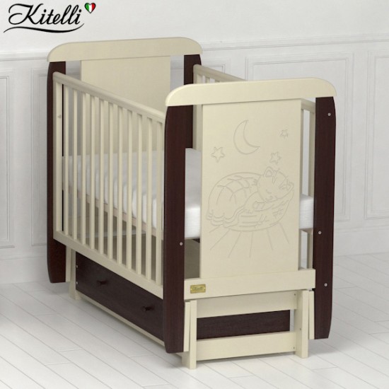 Кроватка Kitelli Micio с продольным маятником бежевый с венге