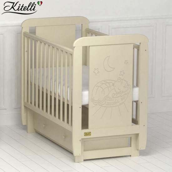 Кроватка Kitelli Micio с поперечным маятником бежевый